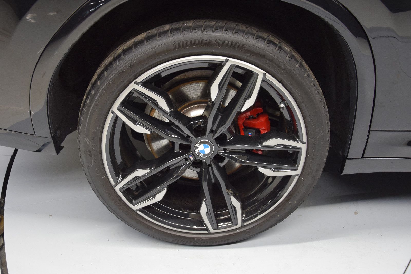 Fahrzeugabbildung BMW X4 M40i xD Laser Pano ACC h/k AHK 360° 21"Memory