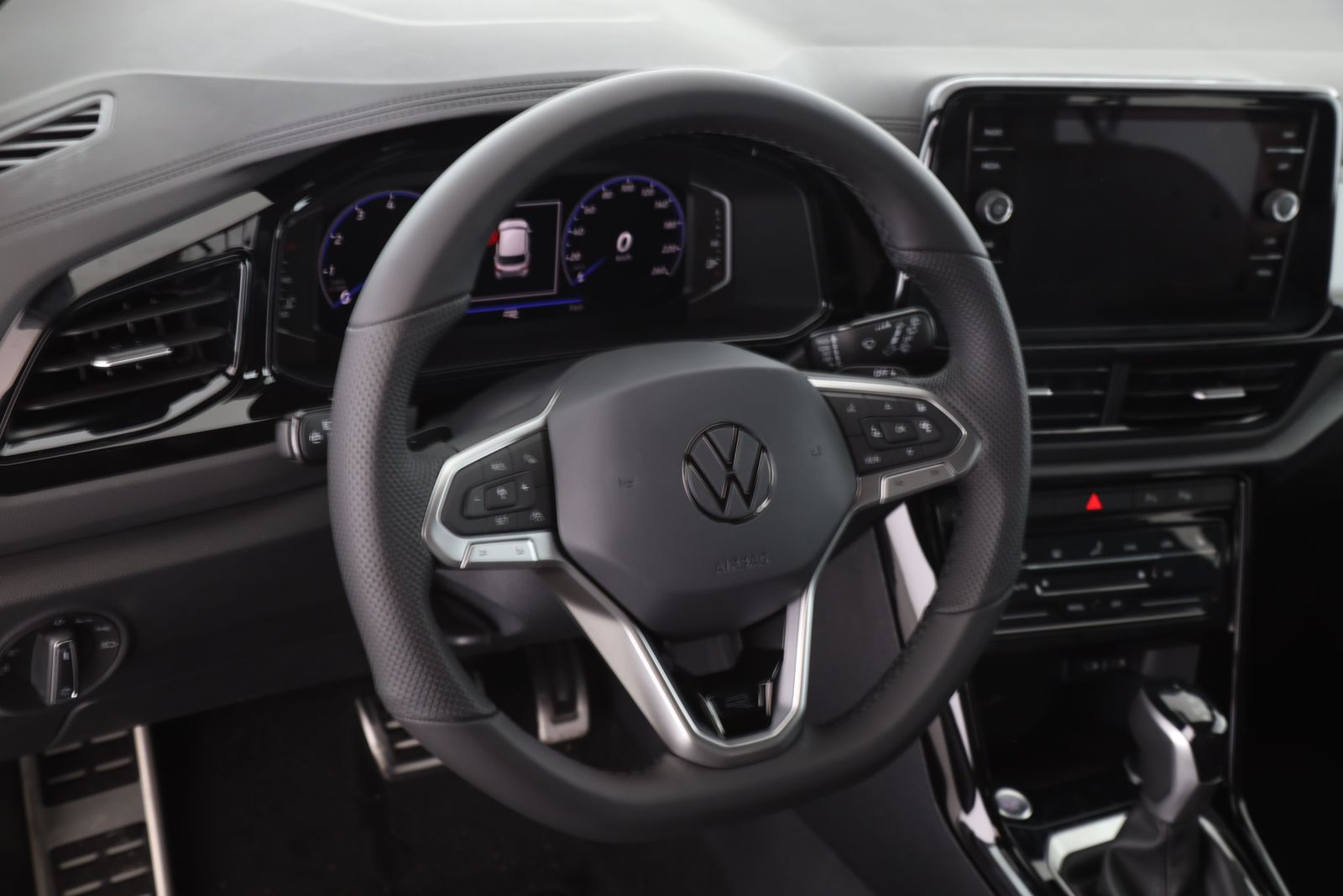 Volkswagen T-Roc - Bild 12