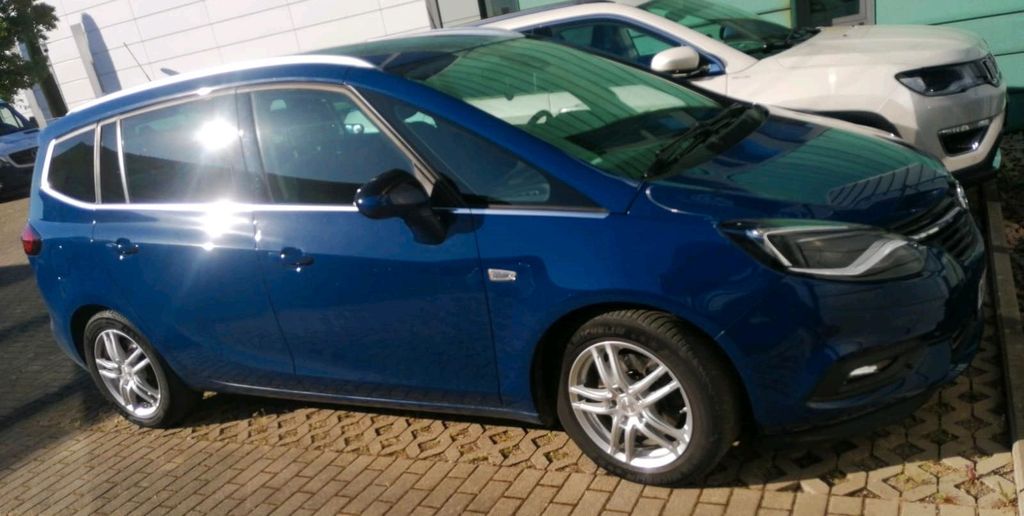 Image of Opel Zafira Tourer