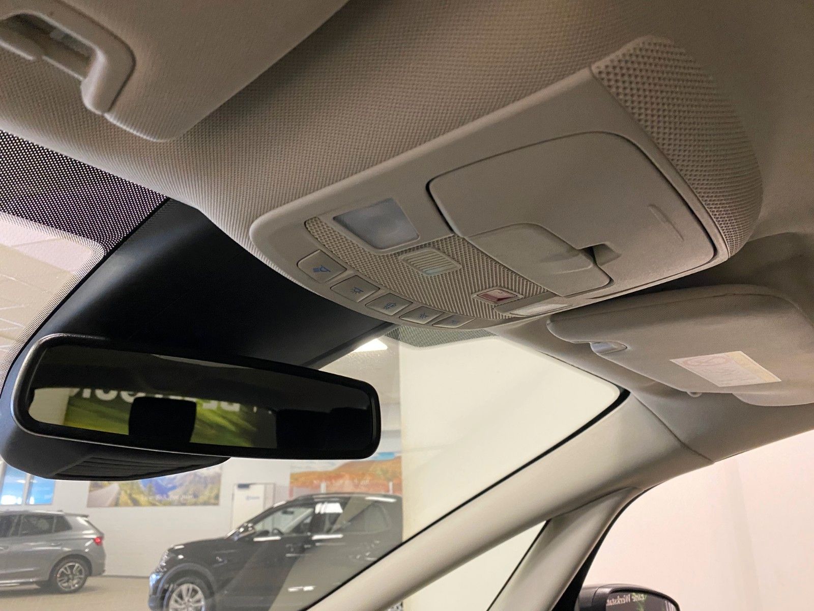 Fahrzeugabbildung Ford S-Max 2.0 TDCI EcoBlue Edition+NAVI+AHK+KAMERA++