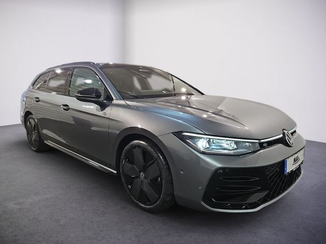 Passat R-Line 2.0 TDI 4M DSG PANO+AHK+STANDH+HAR