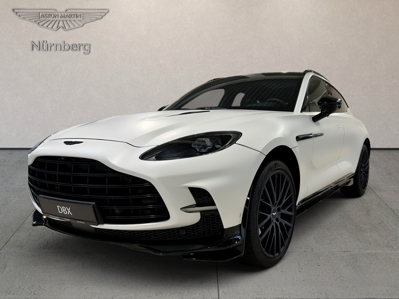 ASTON MARTIN DBX