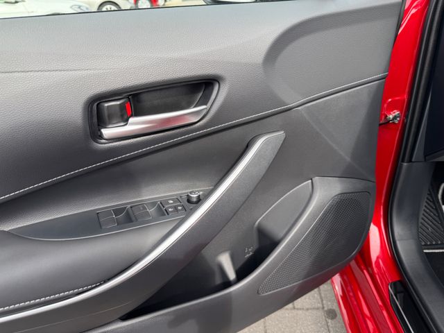 Toyota Corolla  1,8 Hybrid Style Touring Sports *SOFORT*