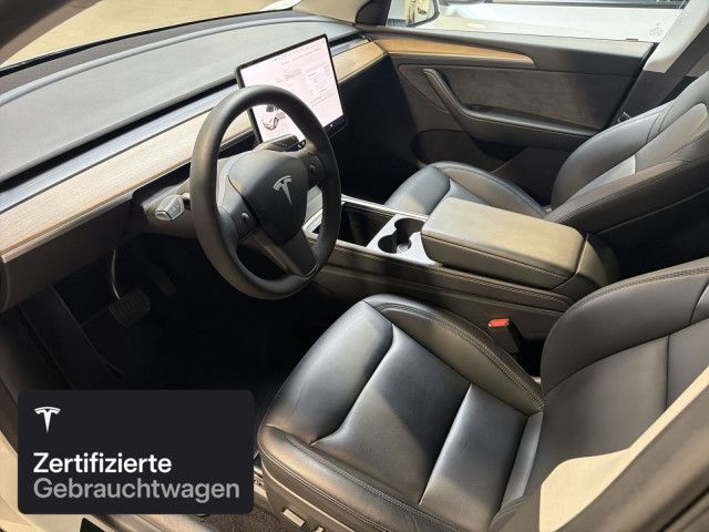 Tesla Model Y Long Range AWD foto 10