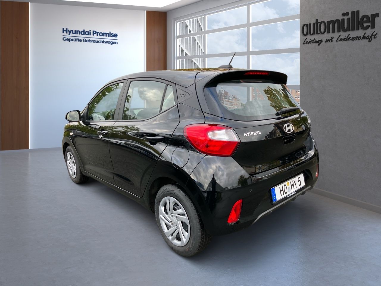 Fahrzeugabbildung Hyundai i10 SELECT Fernlichtass. Kam. Navi PDC SpurH