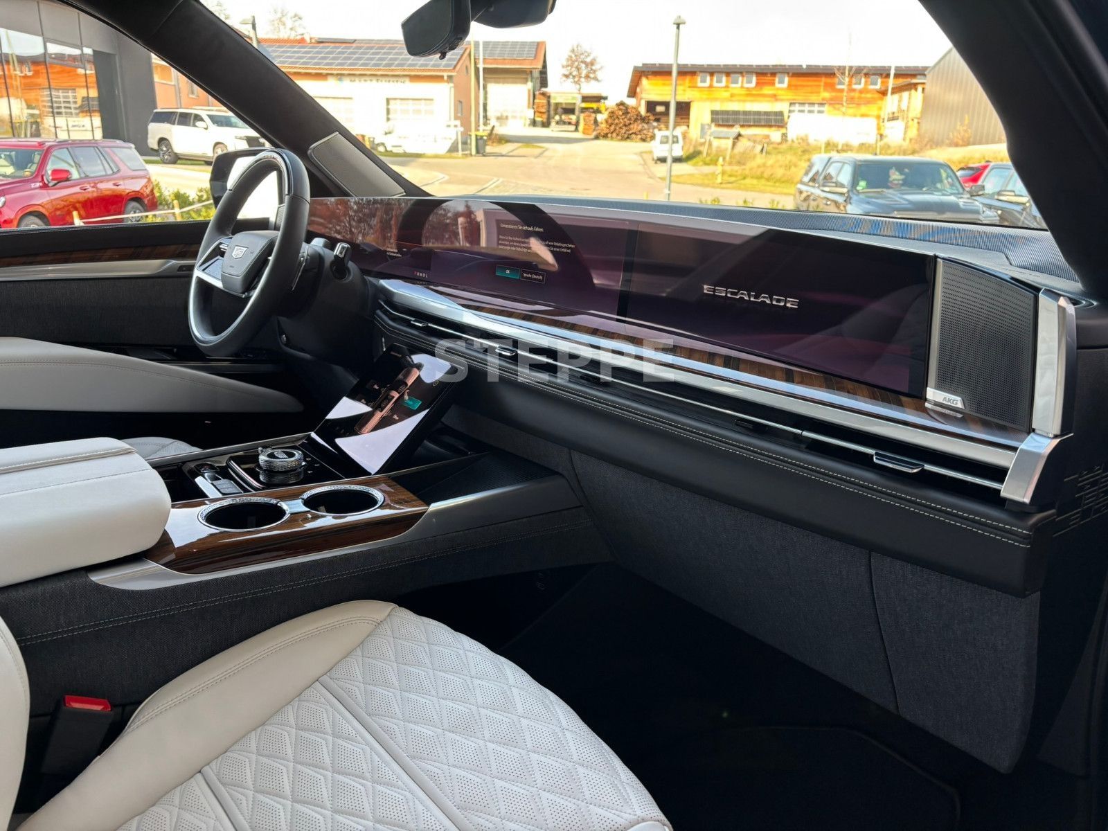 Cadillac Escalade FACELIFT MY26 6.2 V8 Sport Platinum 24"