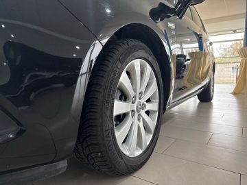 Bild 7 Opel Zafira C 120 Jahre Apple CarPlay Android Auto DA