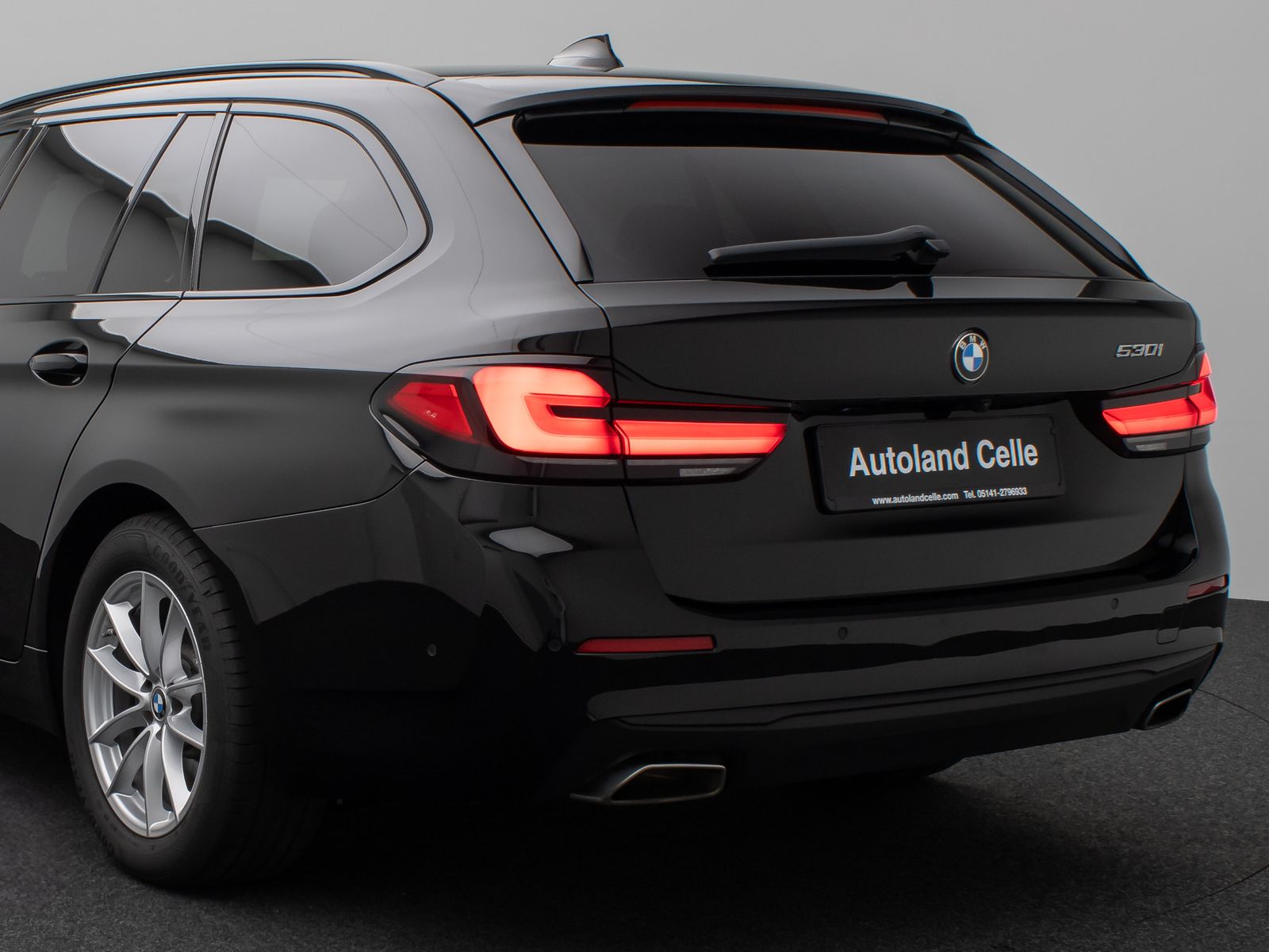 Fahrzeugabbildung BMW 530i Kamera DAB CockPitPro Leder Alarm LED