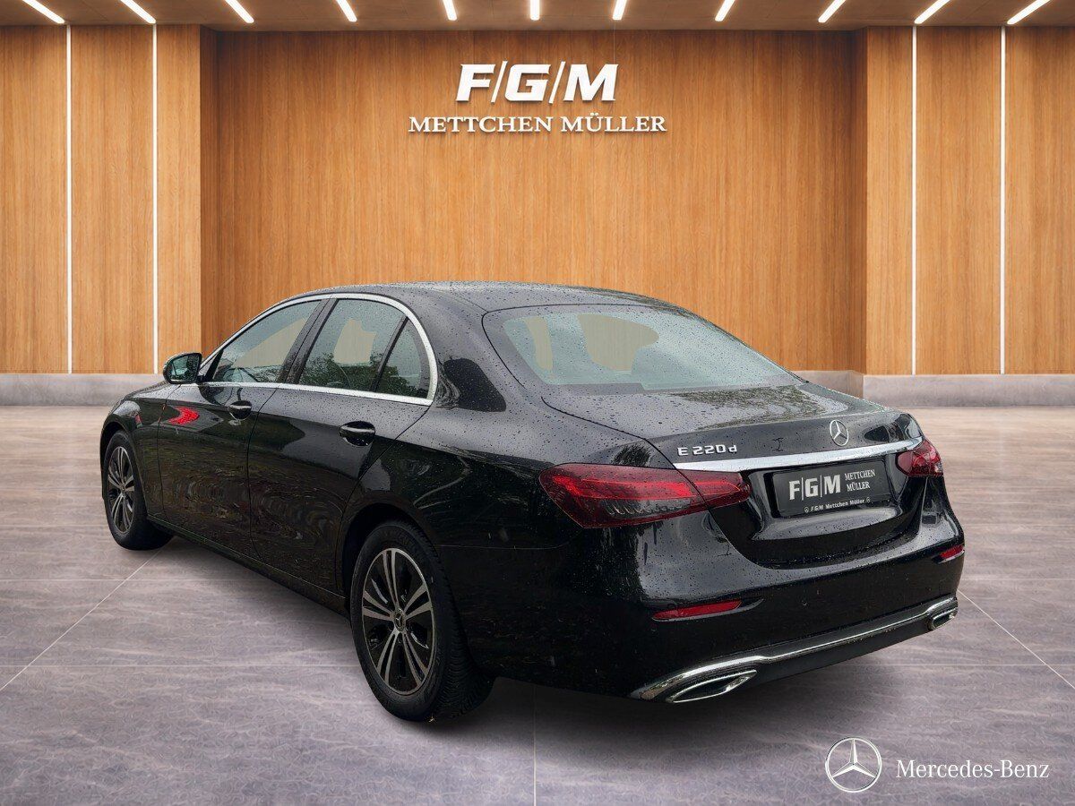 Mercedes-Benz E 220d Limousine Avantgarde/LED/Navi/SHD/Kamera/ foto 2