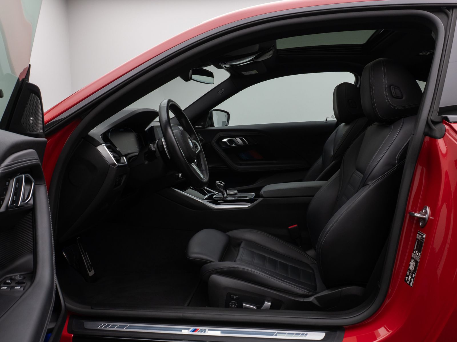 Fahrzeugabbildung BMW M240i xD Coupé Glasdach Kamera HUD H/K Stop&Go