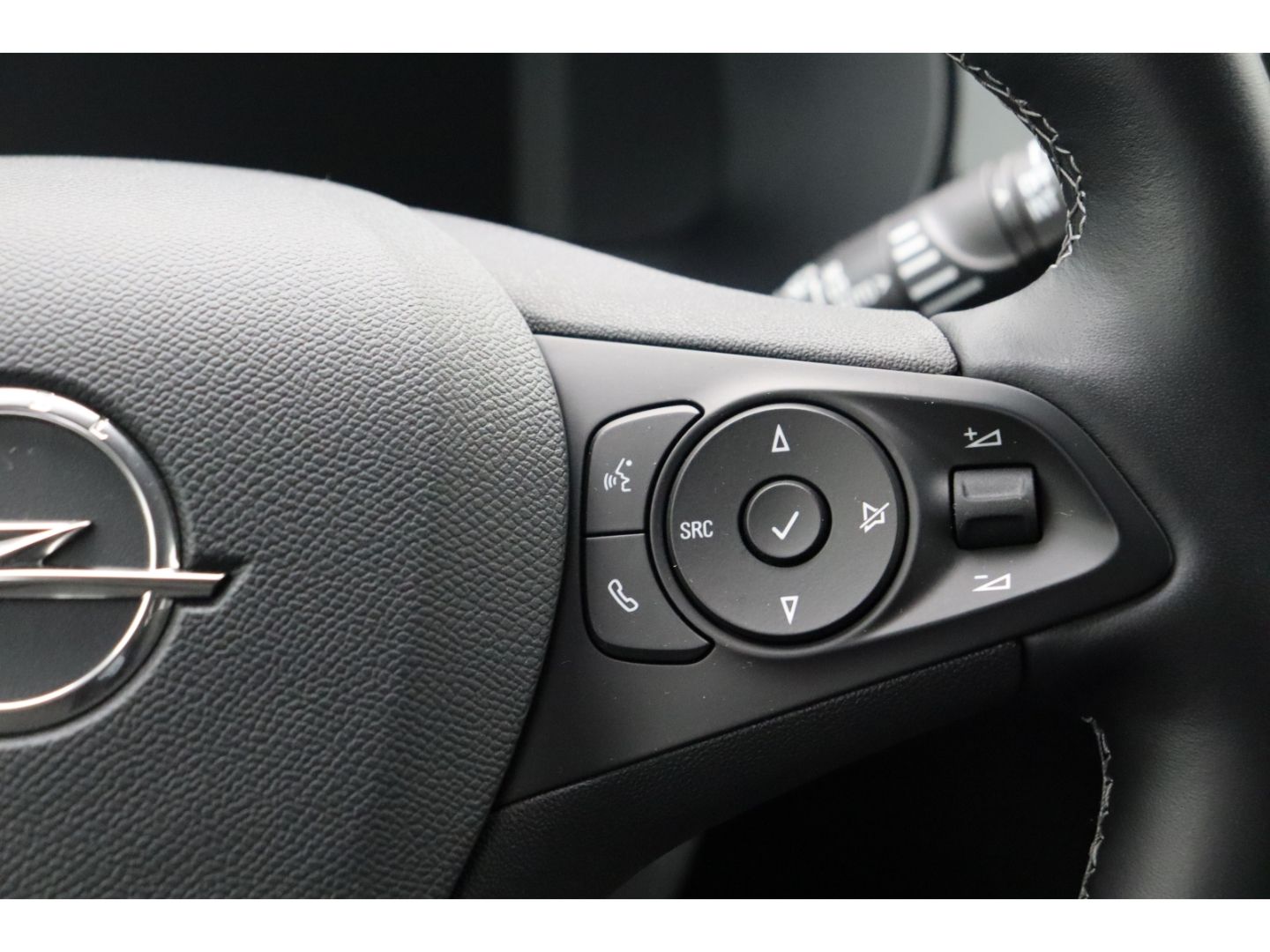 Fahrzeugabbildung Opel Corsa-e Edition Kamera PDC Start-Stop Garantie