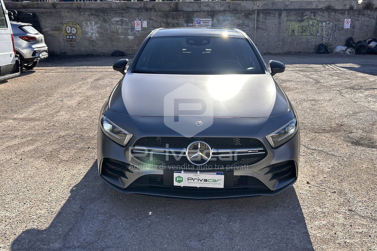 Mercedes-Benz MERCEDES A 35 AMG 4Matic imagem 2