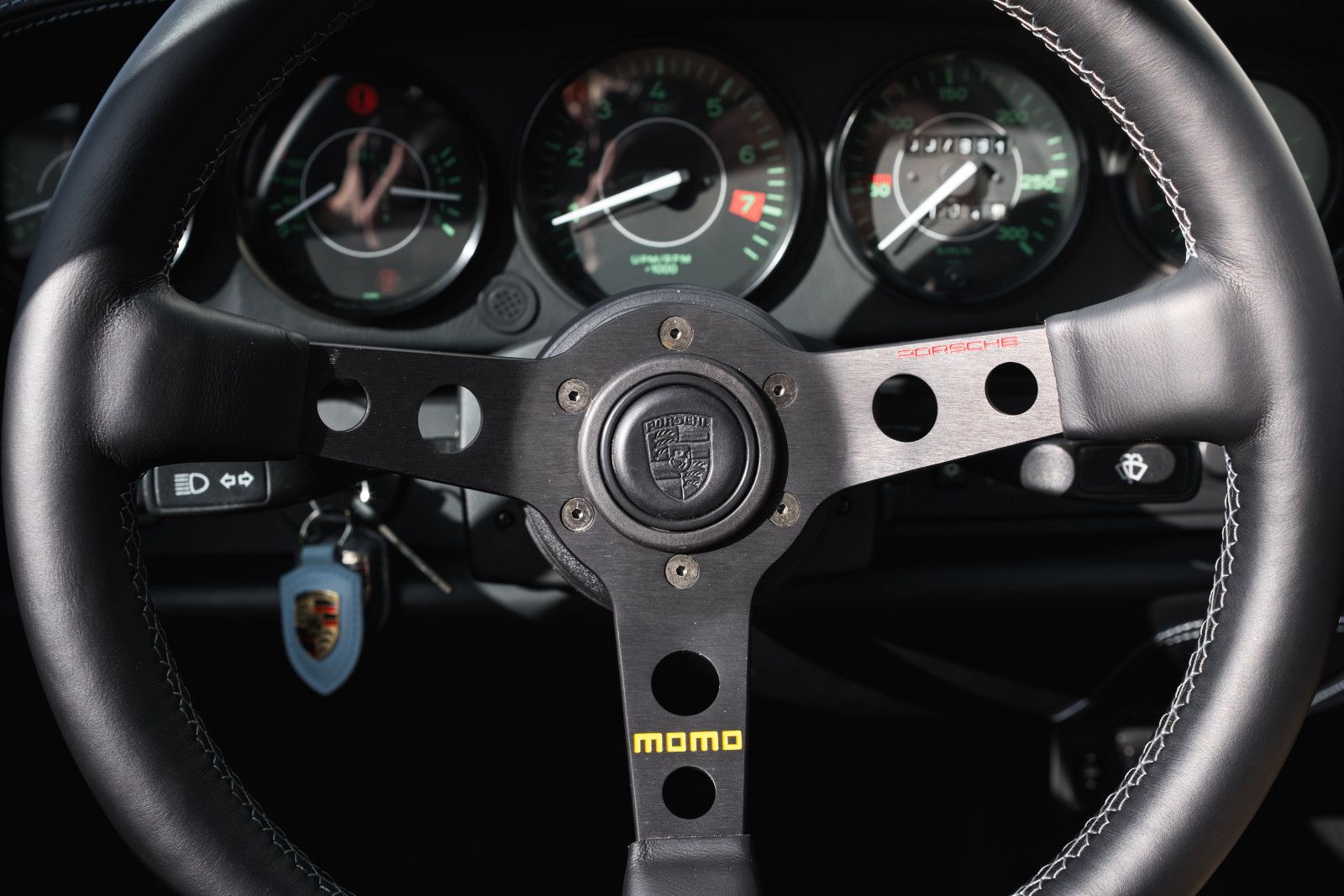 Fahrzeugabbildung Porsche 964 WTL Coupe by APCarDesign - TRAUMAUTO
