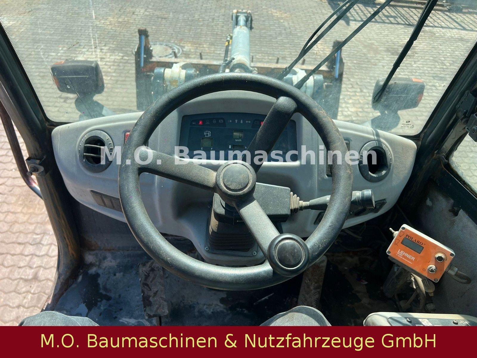 Fahrzeugabbildung Komatsu WA 100 M-5/ Greiferschaufel /