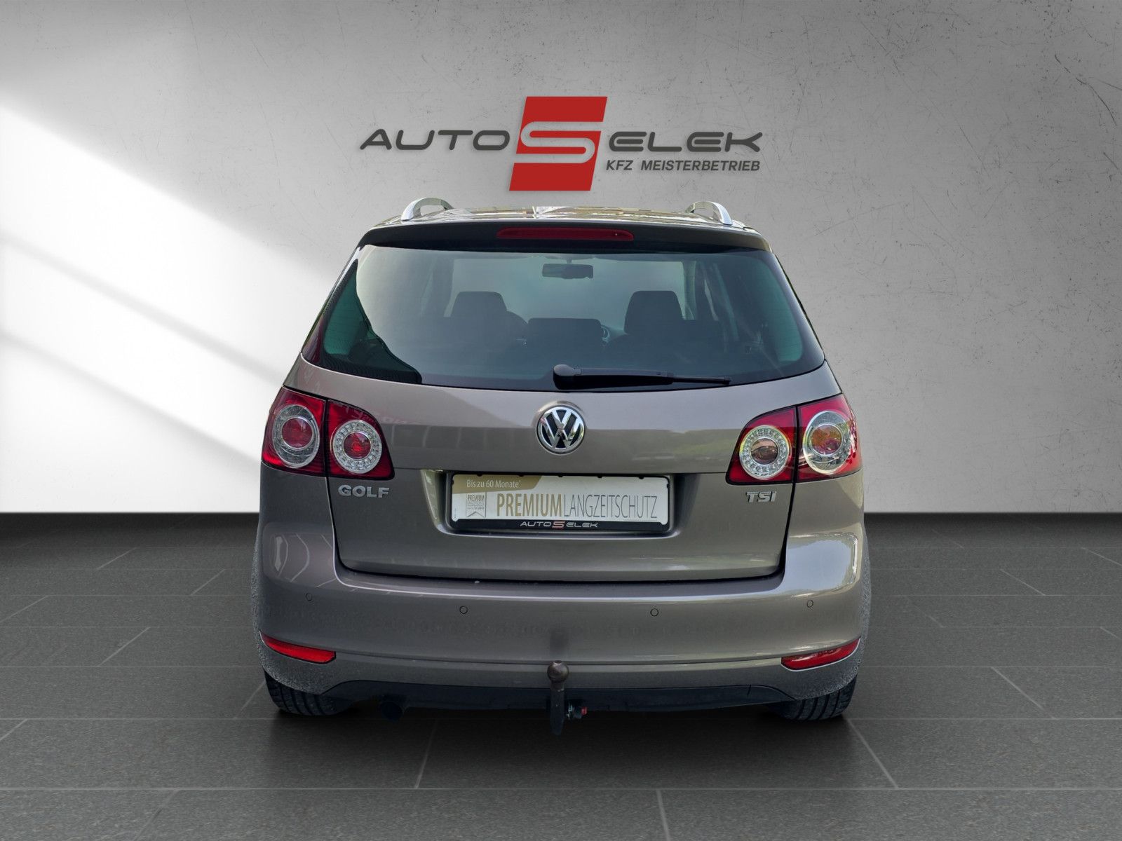 Fahrzeugabbildung Volkswagen Golf Plus VI Life*AUTOMATiK*SHZG*ALU*AHK