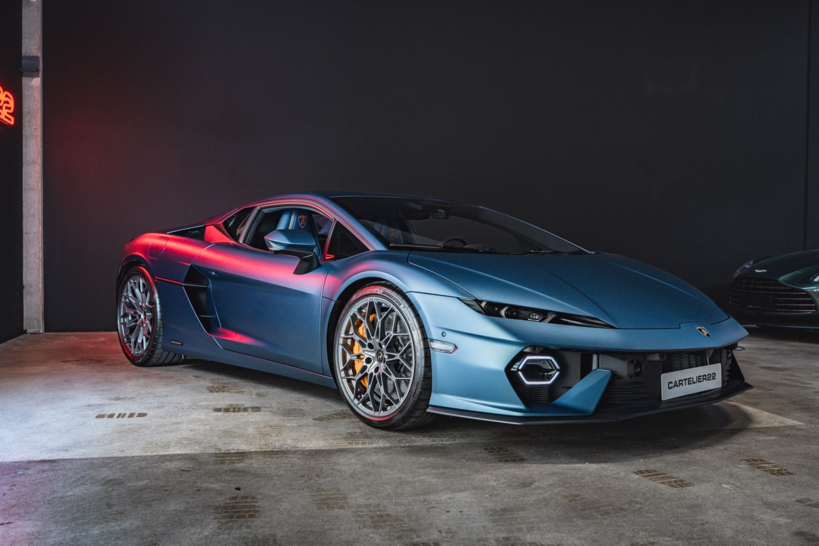 Lamborghini TEMERARIO FULL OPTION LISTPRICE: 386.000,- imagem 3