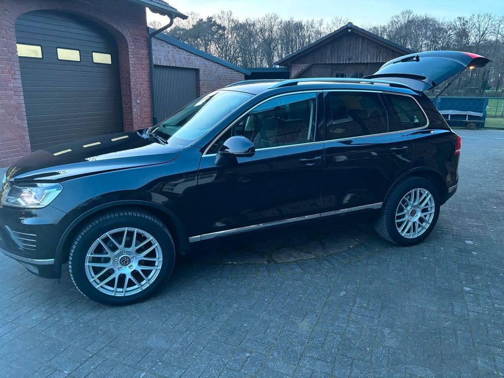 Image of Volkswagen Touareg