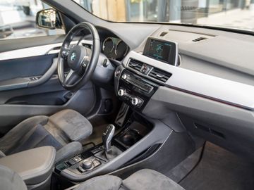 BMW X1 - 11