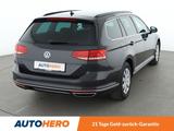 Volkswagen Passat 2.0 TDI Comfortline BM Aut.*NAVI*LED*ACC* - VW Passat Gebrauchtwagen in Köln