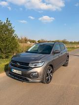 Volkswagen T-Cross ACTIVE 1.0 TSI DSG ACC PDC LED R-LINE LM