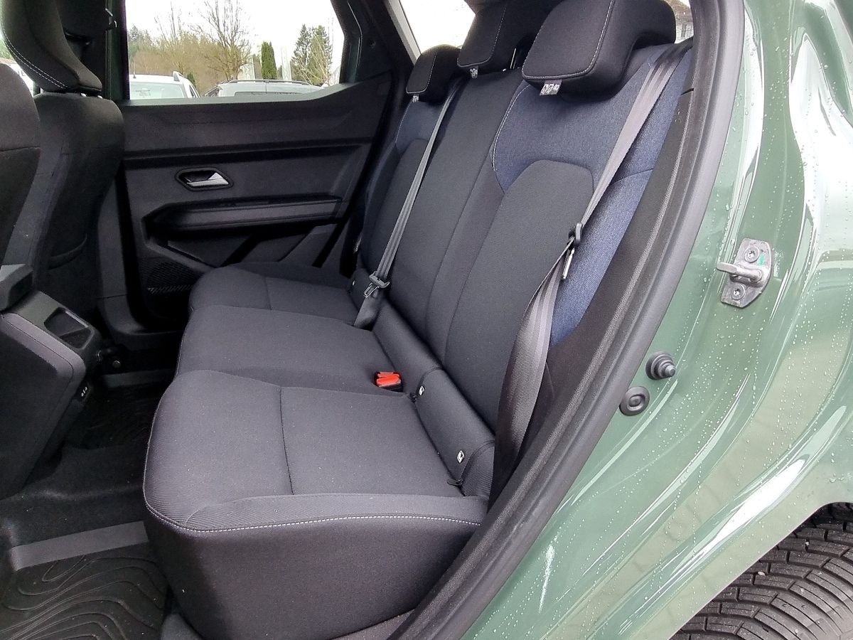Fahrzeugabbildung Dacia Duster Journey TCe 130 4x4