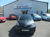 Toyota Aygo*4 türig*Scheckheft*Garantie*Insp.&Tüv neu - graue Toyota Aygo (X)