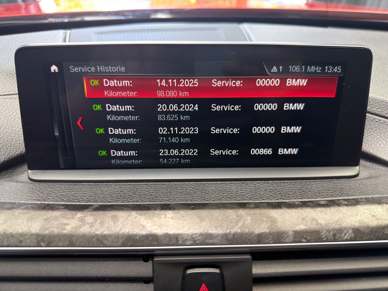 Fahrzeugabbildung BMW M4 Competition Coupe |NGM|LCI|H/K|DE-FZG