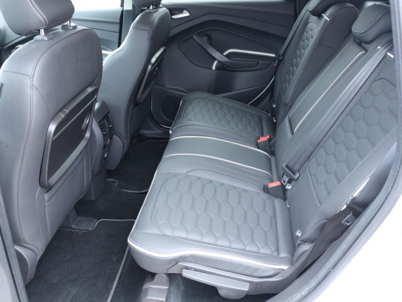 Fahrzeugabbildung Ford Kuga Vignale Crossover 2.0 I EcoBoost