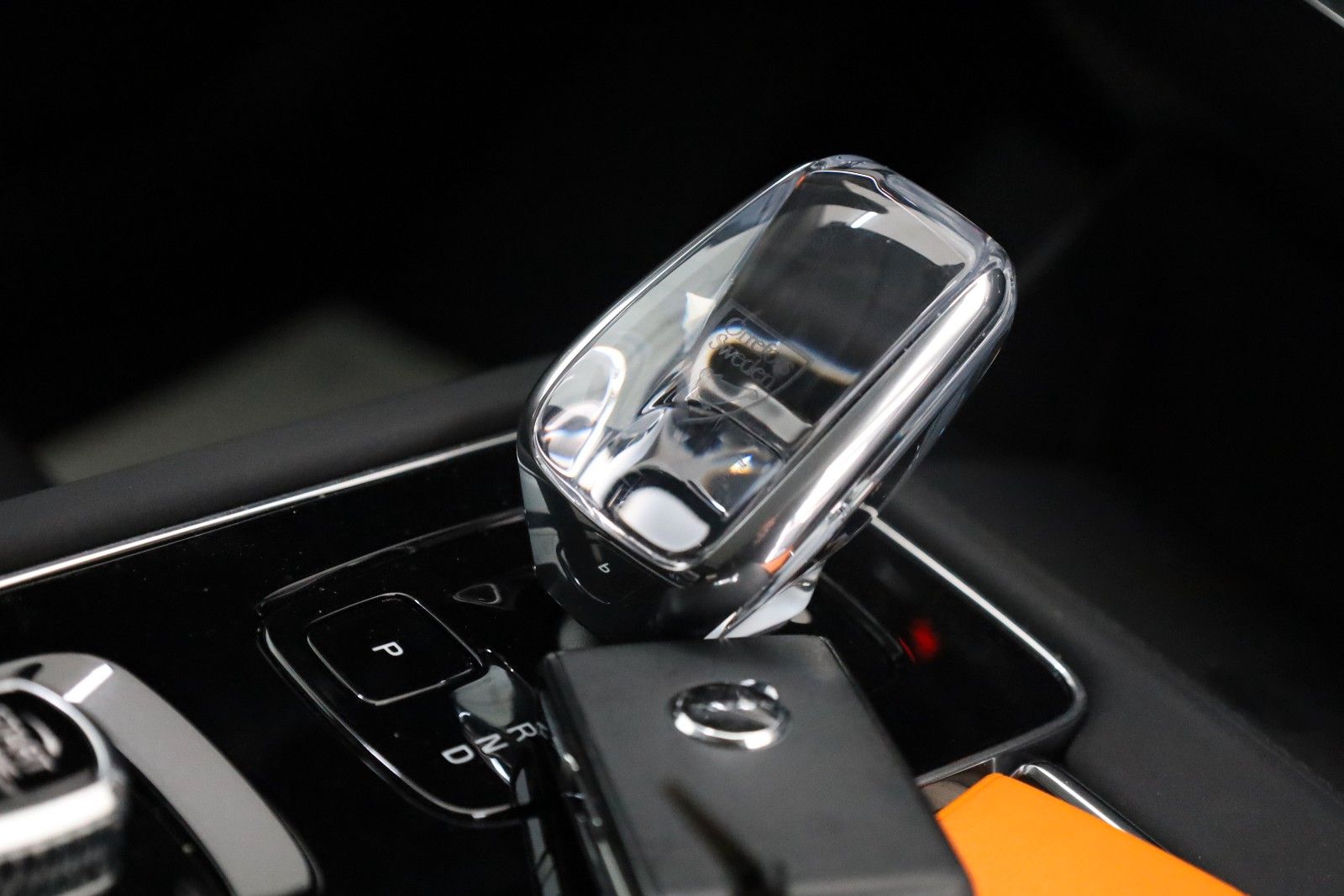 Fahrzeugabbildung Volvo XC90 Plus Bright AWD,7Sitze,360°,HUD,H&K,ACC,AHK