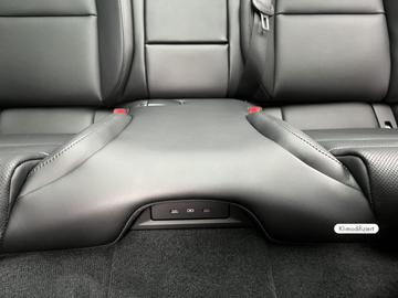 صورة مصغرة 24 لـ  Porsche TAYCAN