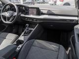 Volkswagen Golf VIII 1.5 TSI LIFE STANDHZG NAVI LED ACC PRI - VW Golf Gebrauchtwagen in Duisburg