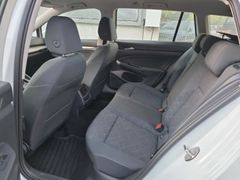 Fahrzeugabbildung Volkswagen Golf VIII Variant 2.0 TDI DSG Life LED NAVI APP