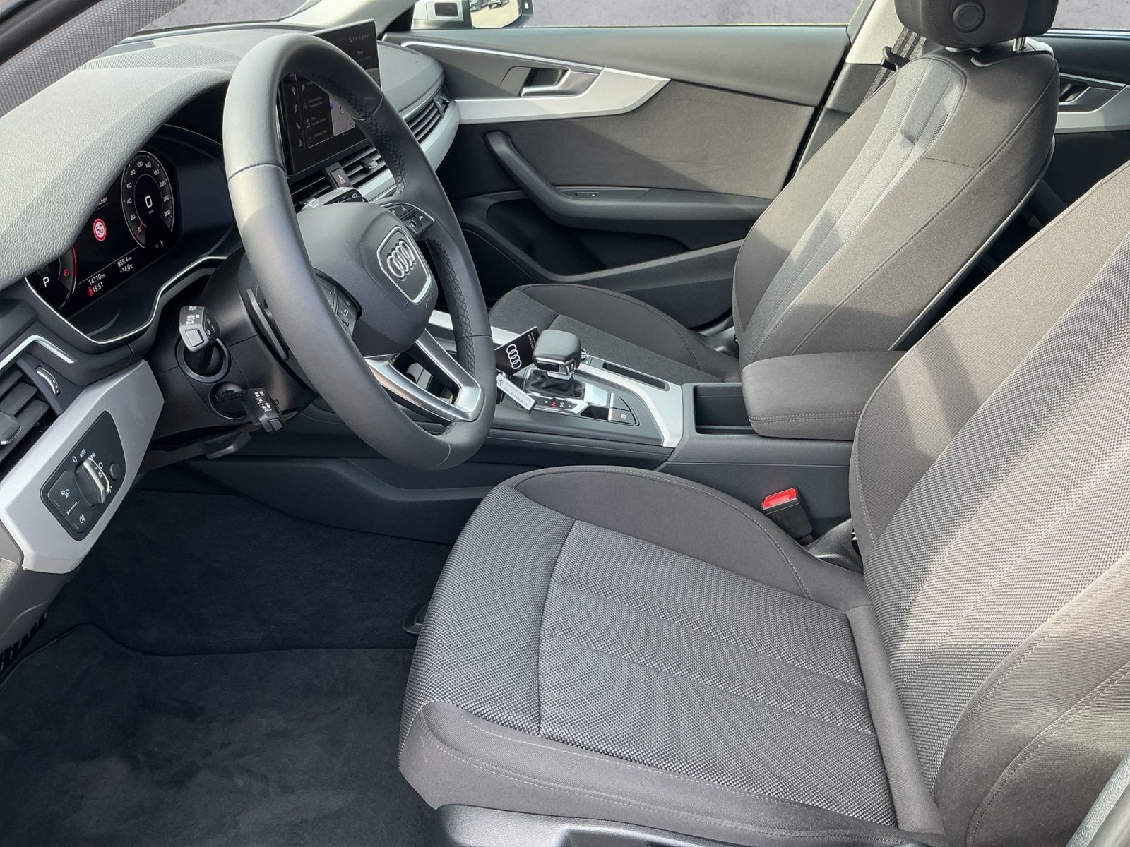 Audi A4 - Bild 12