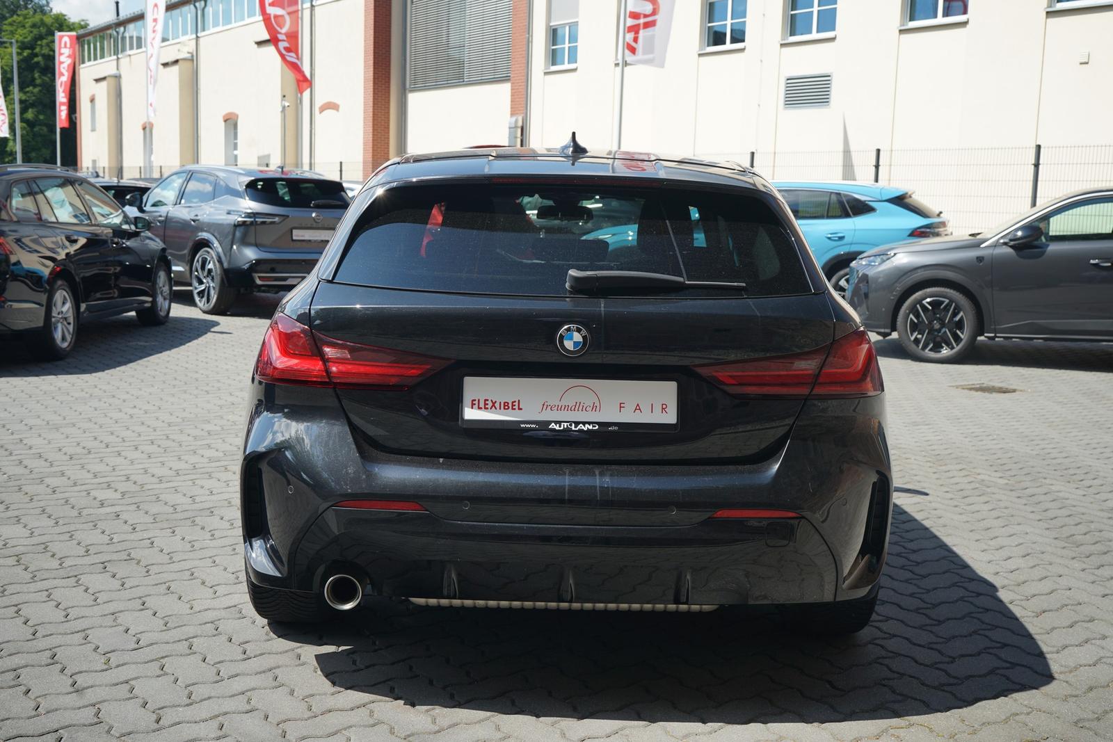 BMW 118 i M Sport Aut. LED Navi Sitzheizung PDC, миниатюра 5