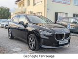 BMW 220i Active Tourer MassageSitz Pano HiFi Keyless