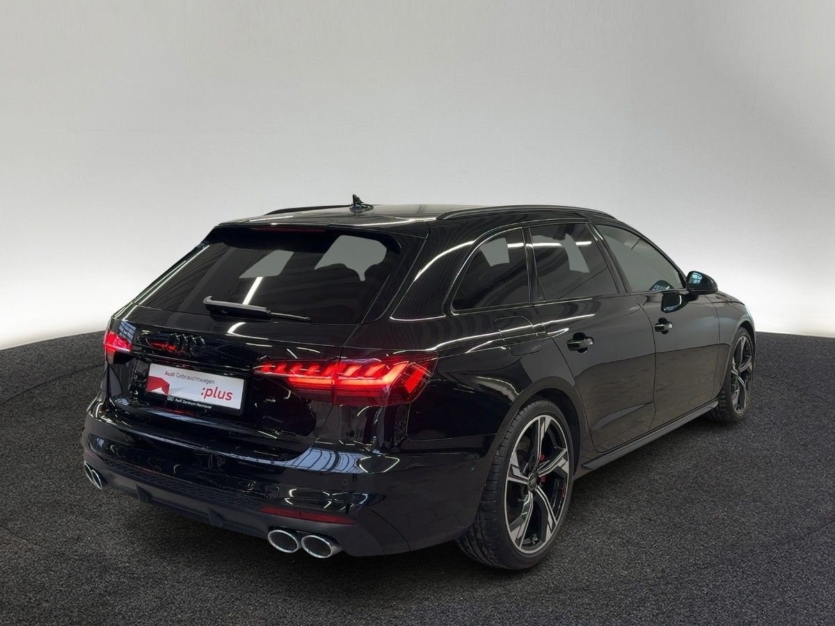 Audi S4 - Bild 4