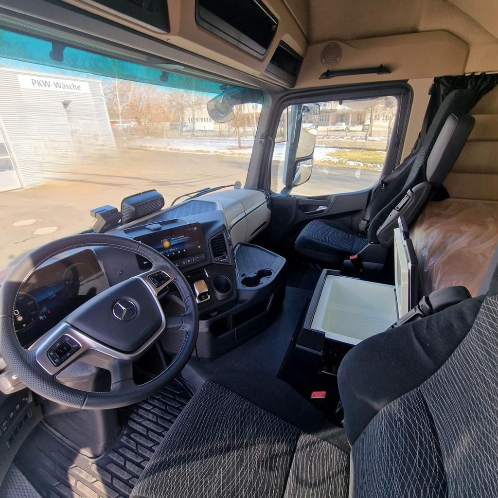 Fahrzeugabbildung Mercedes-Benz Actros 1848 LS SZM SZM+Kipphydraulik+L-Streamspa