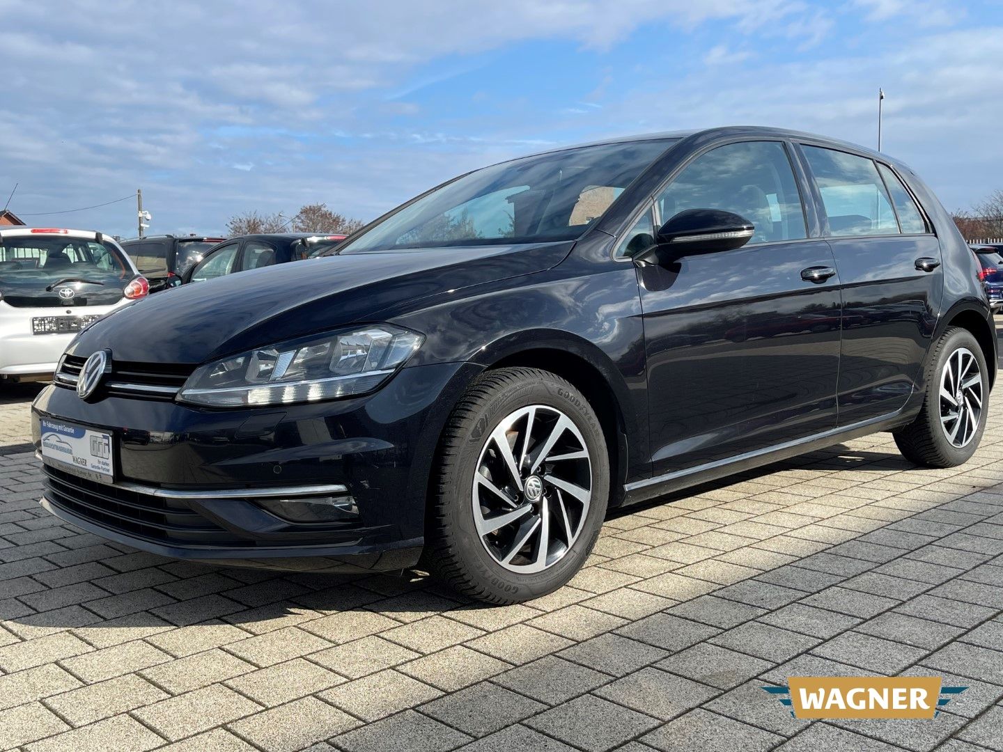 Fahrzeugabbildung Volkswagen Golf VII Comfortline BMT Start-Stopp