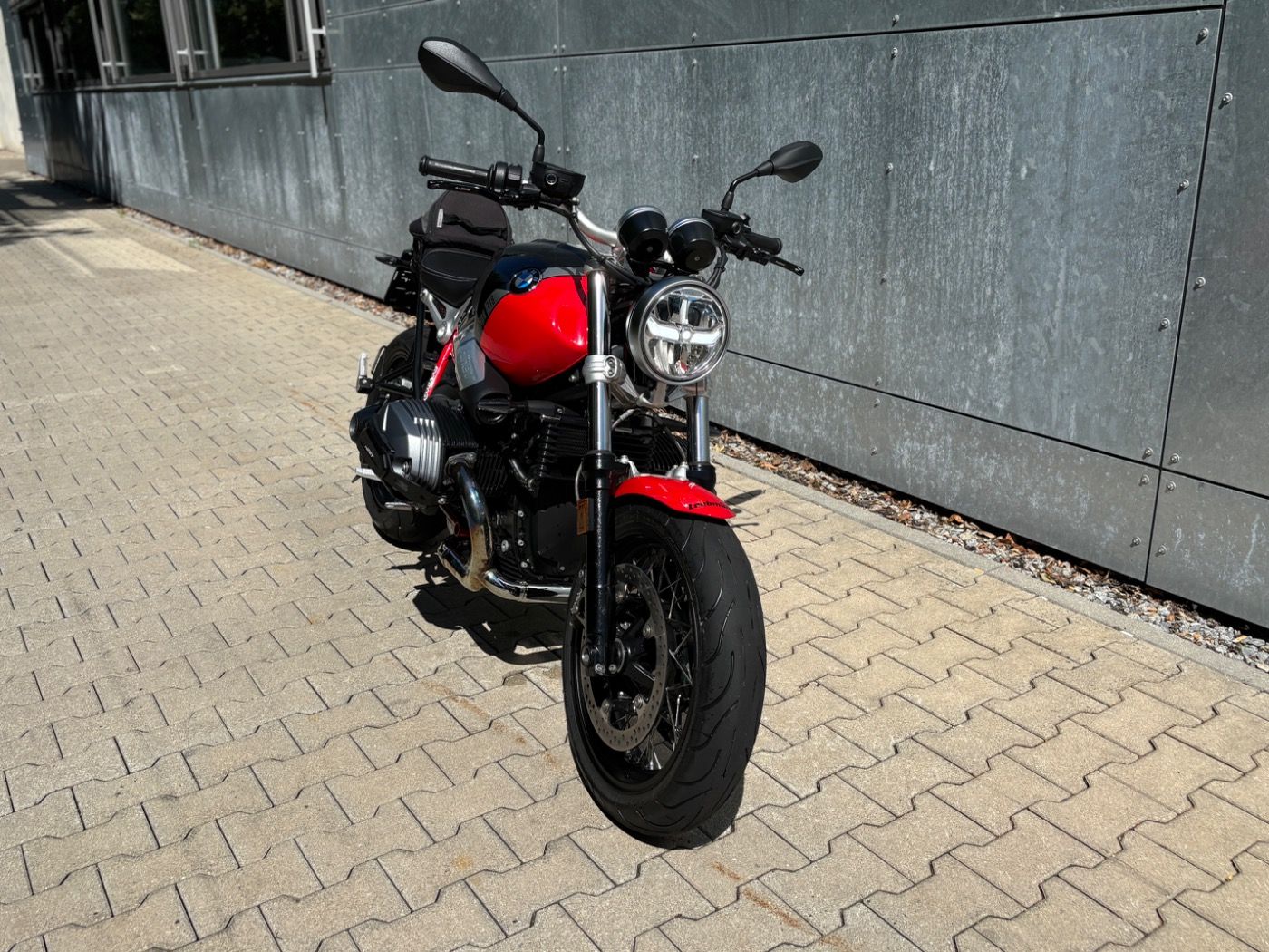 Fahrzeugabbildung BMW R nine T Pure