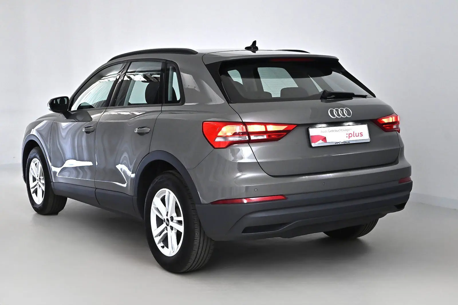 Audi Q3 35 TFSI S-TRO*TEMP*APP*VC*ZVR*PDC*NAVI*VKE**, миниатюра 5