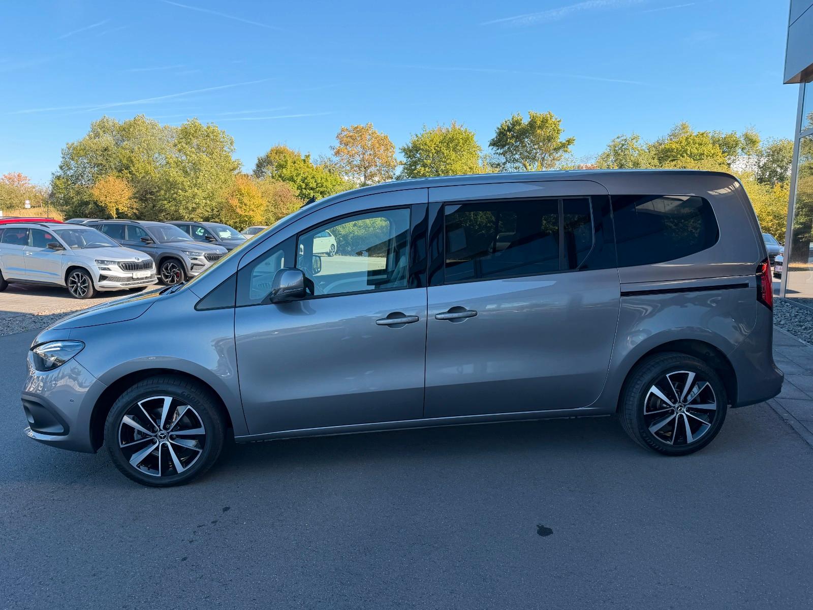 Mercedes-Benz T-Klasse 180 lang Progressive 7-Sitzer Leder Kam