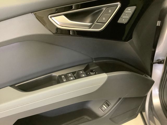Q4 Sportback e-tron 50 quattro,Edition one,Headu
