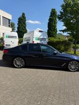BMW M550i xDrive A - - BMW M550 von privat