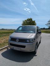 Volkswagen VW Bus T5 Multivan - VW T5 Multivan in München