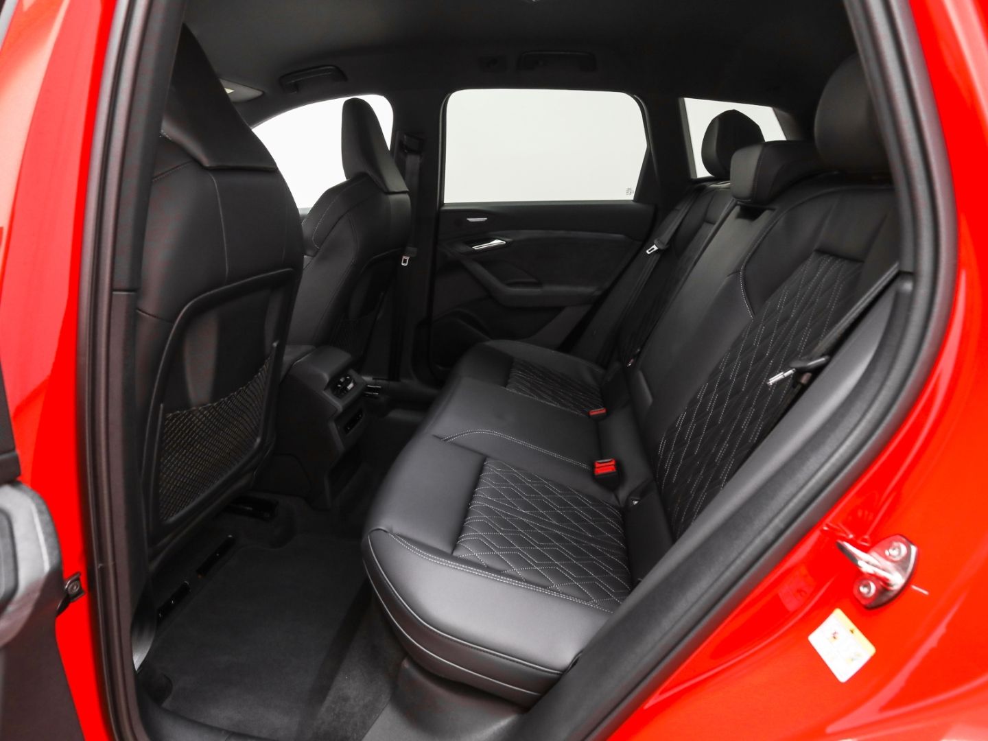 Audi Q6 e-tron - Bild 19