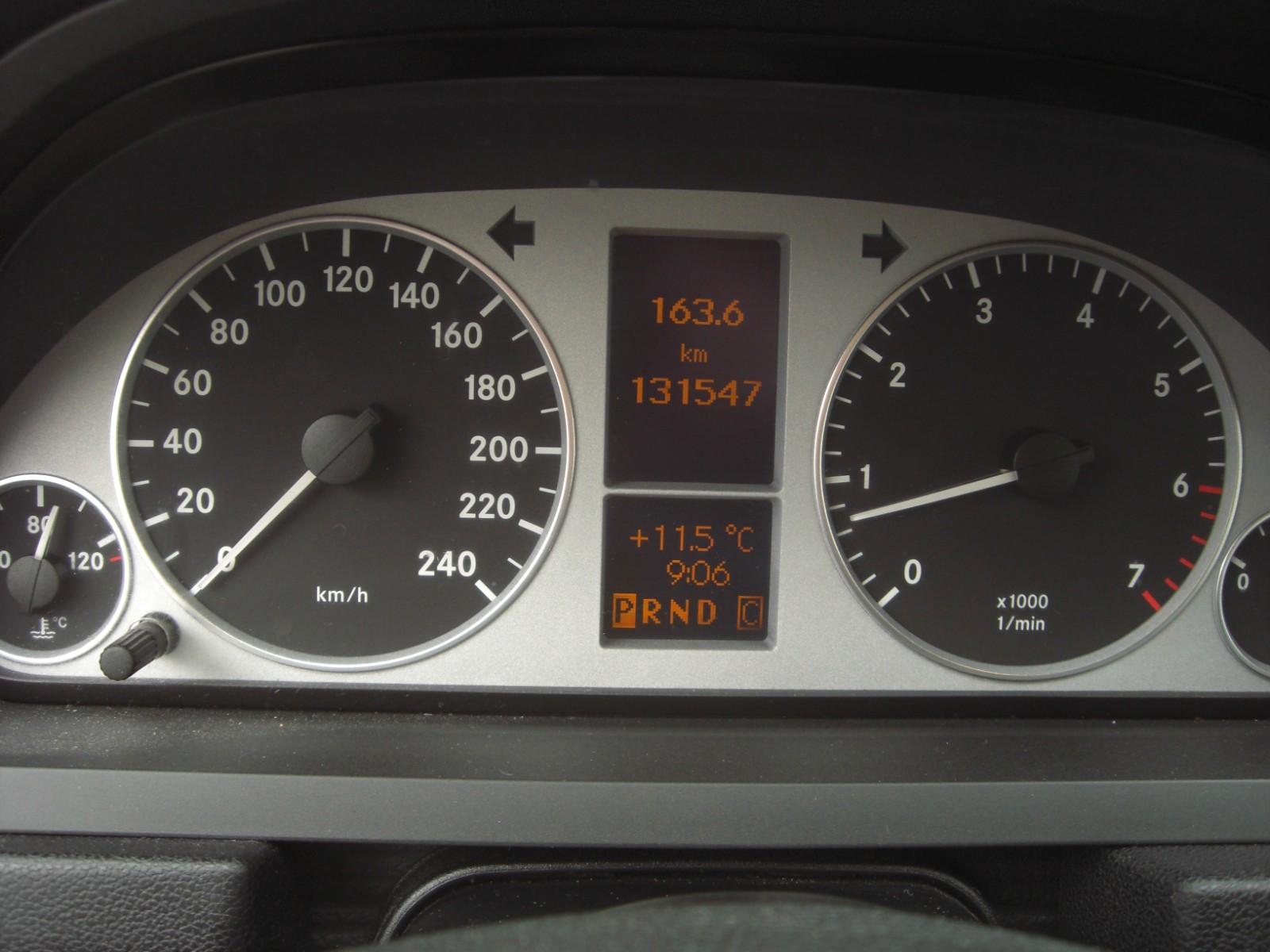 Mercedes-Benz B170 2005 — photo 11