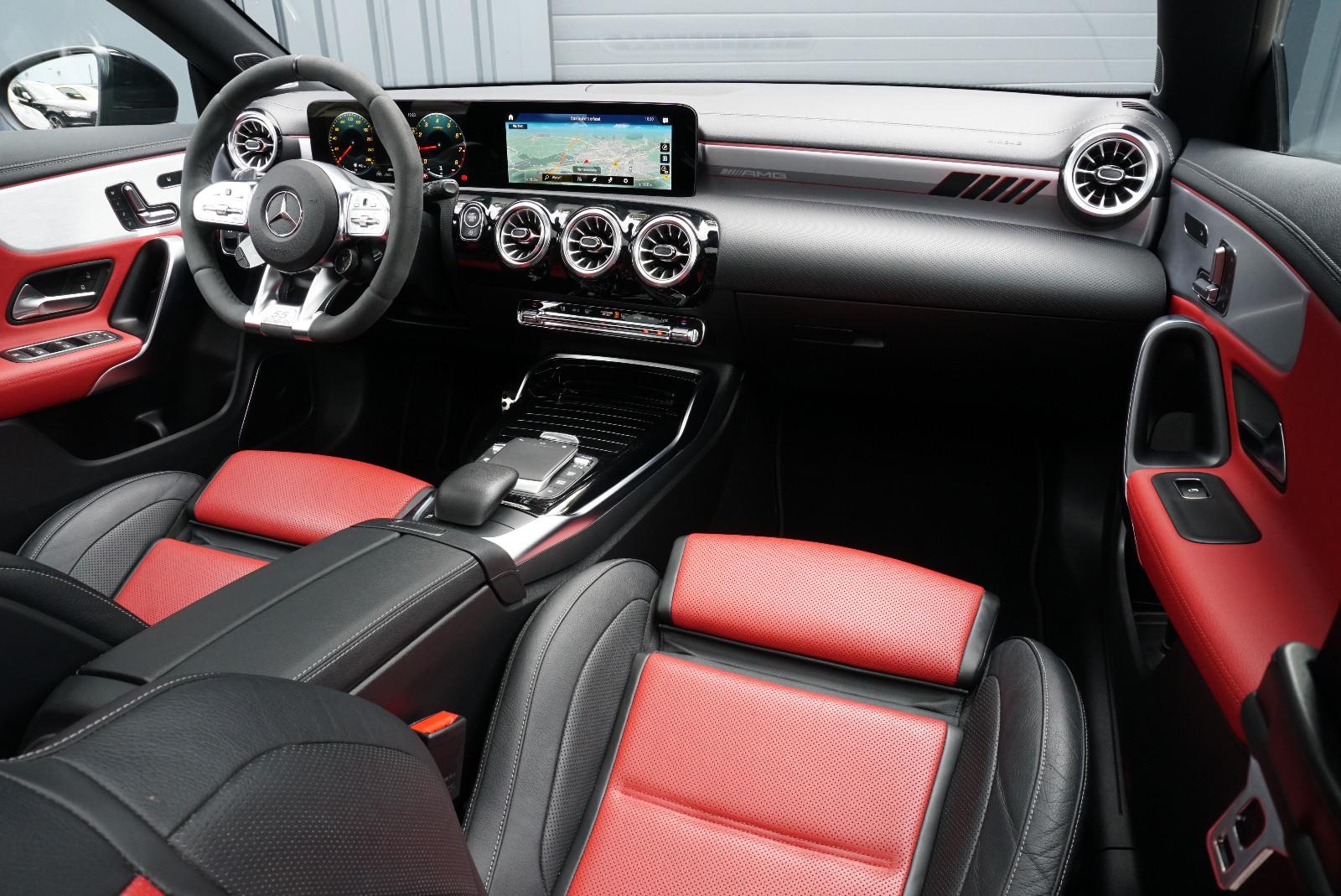 Mercedes-Benz CLA 35 AMG 4M Editio55 AERO PANO RFK Performance