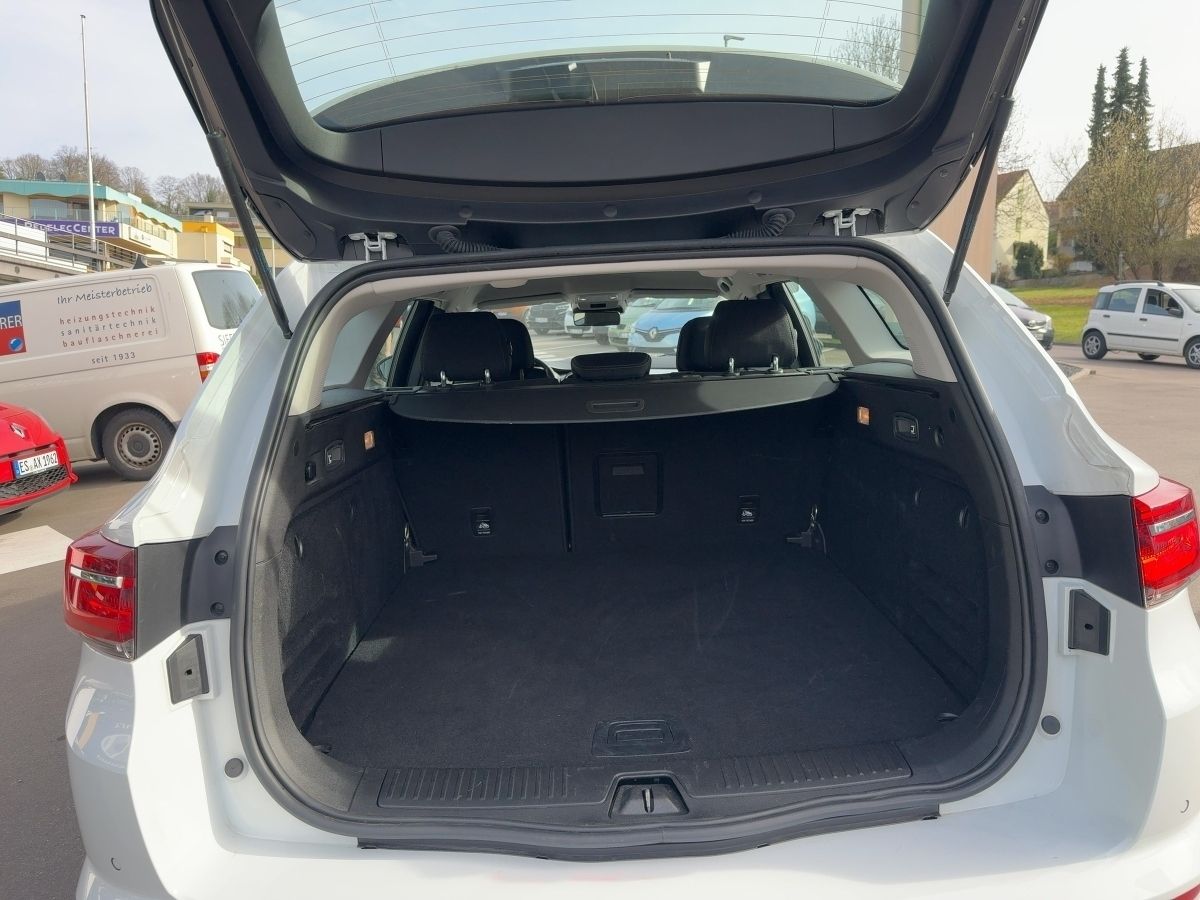 Fahrzeugabbildung Renault Talisman Grandtour Zen TCe 160 EDC EPH Navi