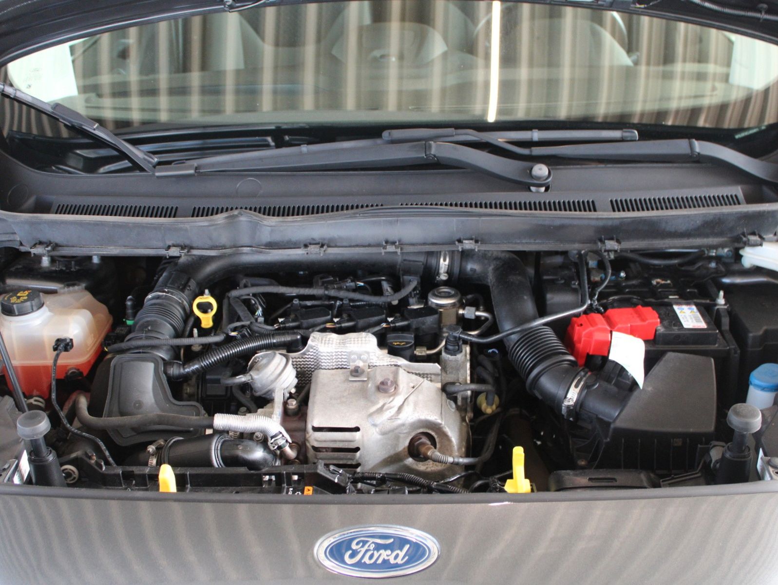 Fahrzeugabbildung Ford Tourneo Courier Trend KLIMA WinterPaket AHK PDC