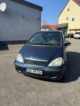 Mercedes-Benz A 140 AVANTGARDE Avantgarde - blaue Mercedes-Benz A 140